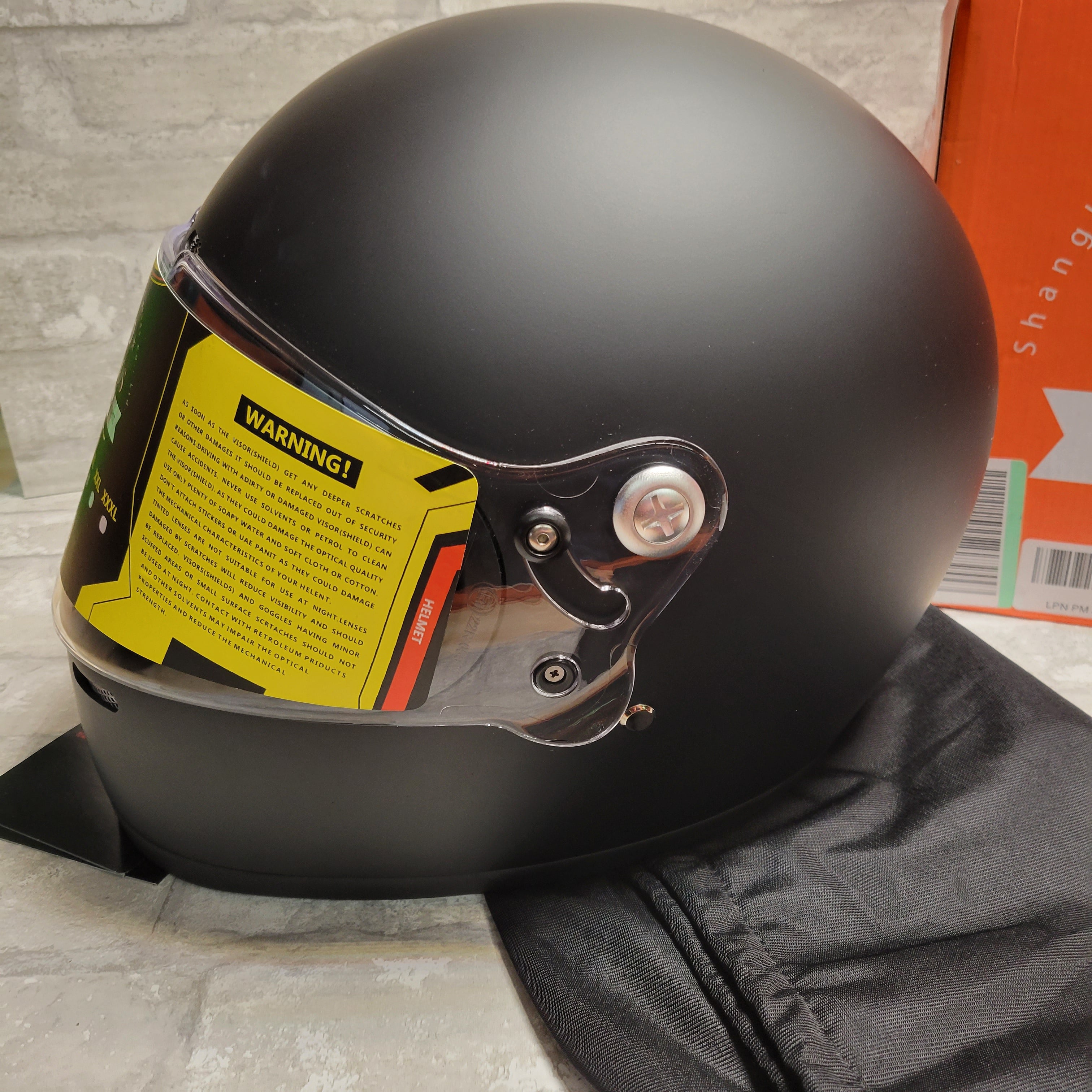 VCOROS A600 Adult Full Face Retro Motorcycle Helmet, Matte Black, Large *READ* (8069387583726)